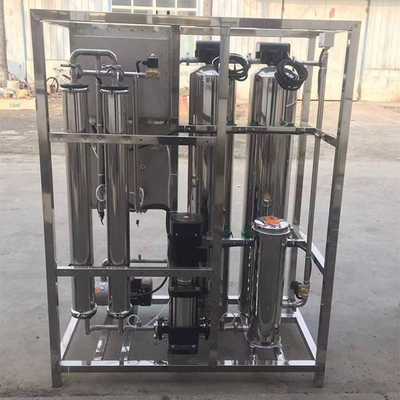 0.5 tonnes Machine à osmose inverse à un seul étage Pour l'industrie des équipements de traitement de l'eau à osmose inverse écologique