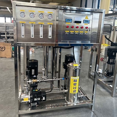0.25T 40C Machine de traitement de l'eau 2TPH avec deux étapes de traitement de l'eau par osmose inverse