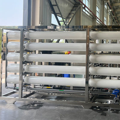 Équipement de purification de l'eau par osmose inverse à double étage de 8 t/h pour l'industrie