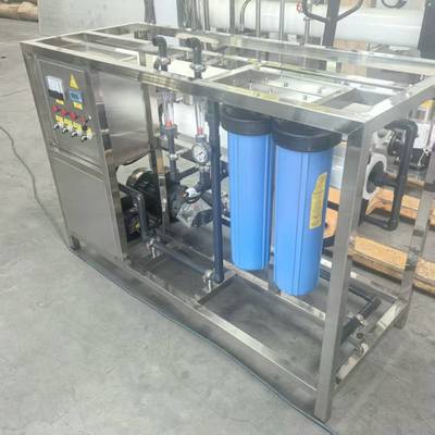 Un dispositif de dessalement d'eau de mer de 500 litres qui répond aux normes relatives à l'utilisation de l'eau domestique